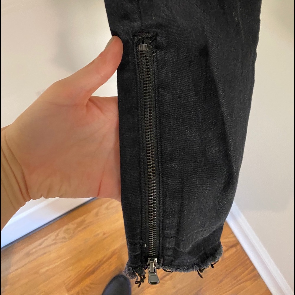 JBRAND Alana High Rise Crop Skinny in Fearless - Picture 8 of 11